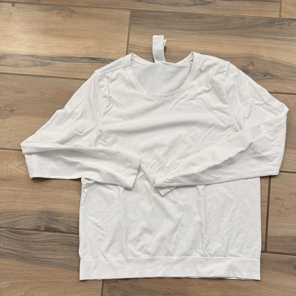Athleta In Motion Long Sleeve Top L